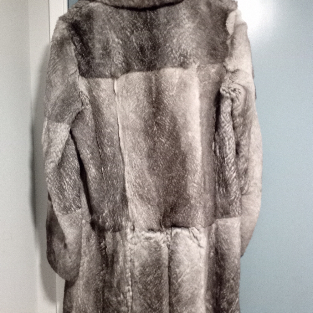 Fur coats - Picture 6 of 14